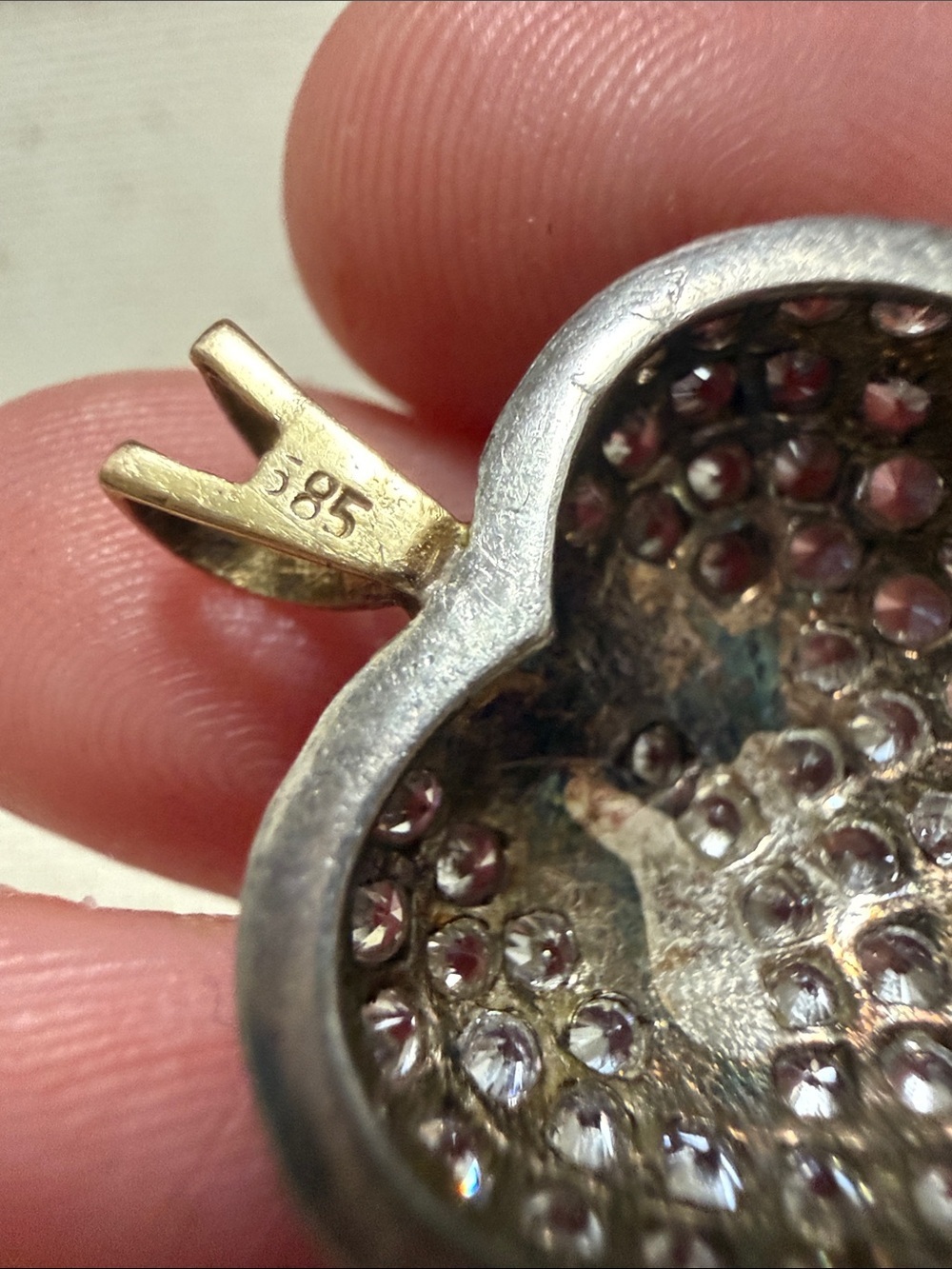 14K (585) & 925 Sterling Silver Strawberry Pendant W/Clear Crystal Pave - Picture 15 of 17